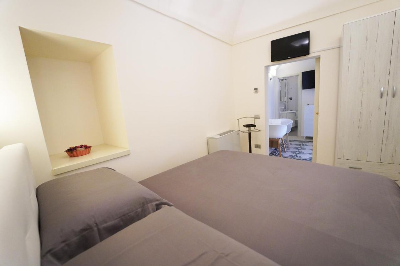 Santa Cesarea Residence Casa Vacanze - La Vetta Del Sasso Barisano Матера Екстериор снимка