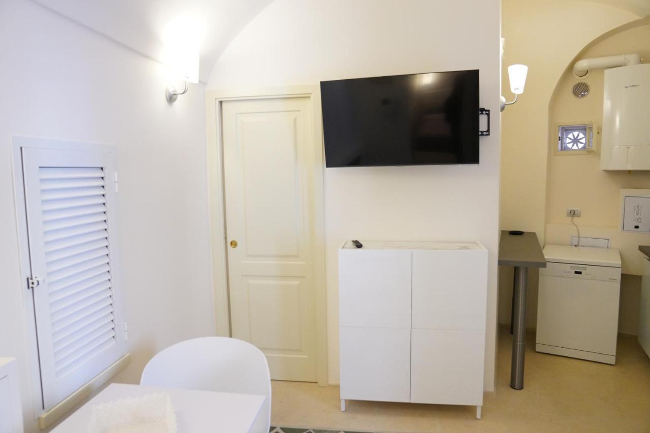 Santa Cesarea Residence Casa Vacanze - La Vetta Del Sasso Barisano Матера Екстериор снимка